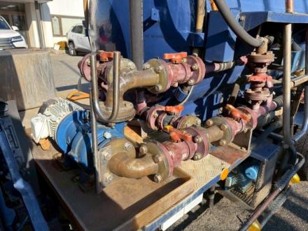 デュトロ　タンク車　ＦＲＰタンク