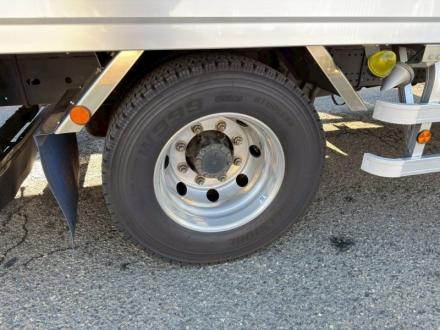 増々トン　ワイド　格納ゲート付冷凍バン