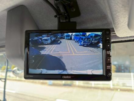 増々トン　ワイド　格納ゲート付冷凍バン