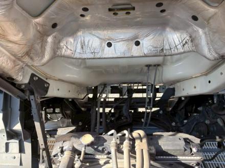 増々トン　ワイド　格納ゲート付冷凍バン