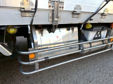 25t仕様　4軸低床　アルミ平