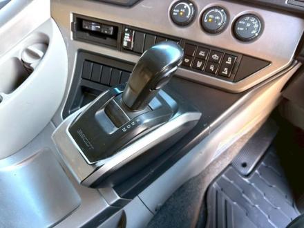 25t仕様　4軸低床　アルミ平