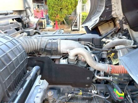 25t仕様　4軸低床　アルミ平