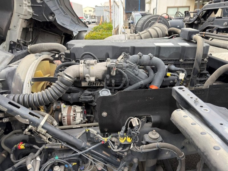 ハイルーフ　460ＰＳ　トラクター