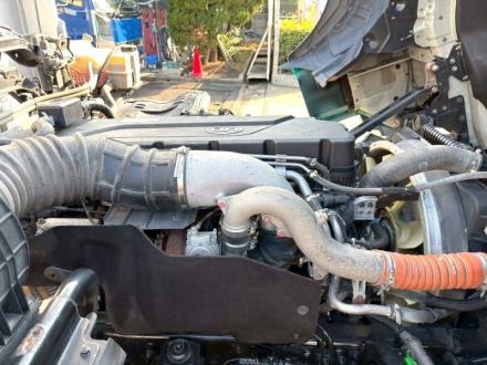 25t仕様　4軸低床　アルミブロック平ボデー