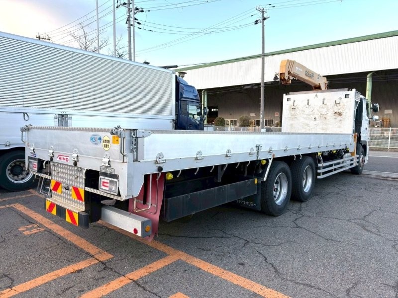 ２５t仕様　３軸高床　クレーン付アルミ平ボデー