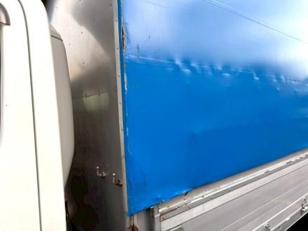 デュトロ　幌ウイング