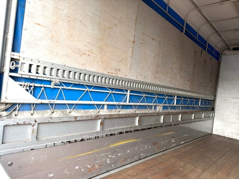 デュトロ　幌ウイング