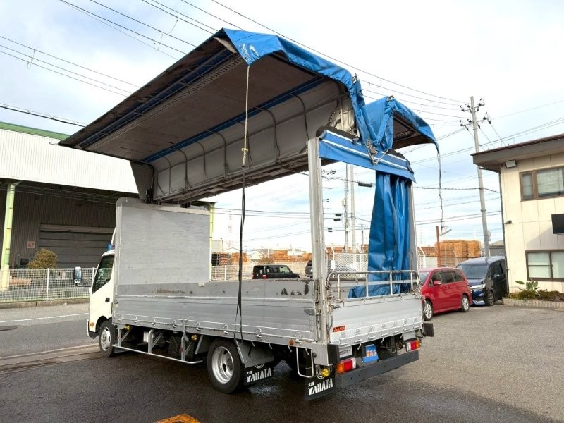 デュトロ　幌ウイング