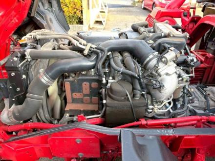 増トン　クレーン付アルミ平ボデー