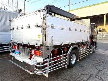 増トン　クレーン付アルミ平ボデー