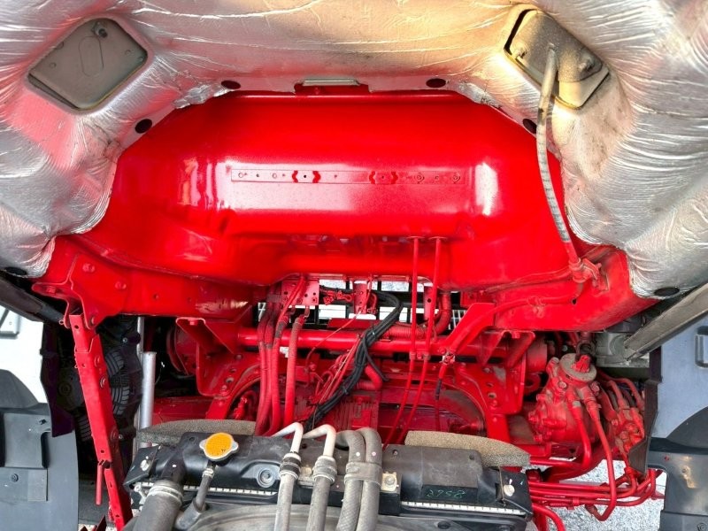 増トン　クレーン付アルミ平ボデー