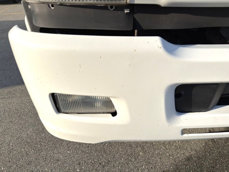 増トン　ワイド　格納ゲート付冷凍バン