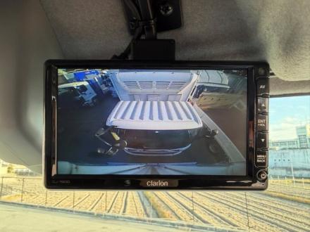 増トン　ワイド　格納ゲート付冷凍バン