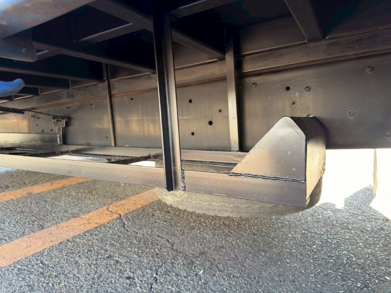 25t仕様　４軸低床　ダンプローダー