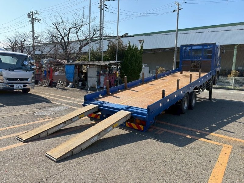 25t仕様　４軸低床　ダンプローダー