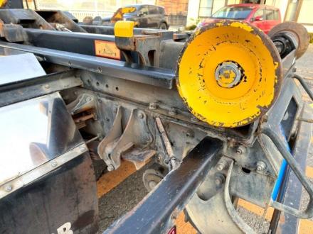 増々トン　アームロール