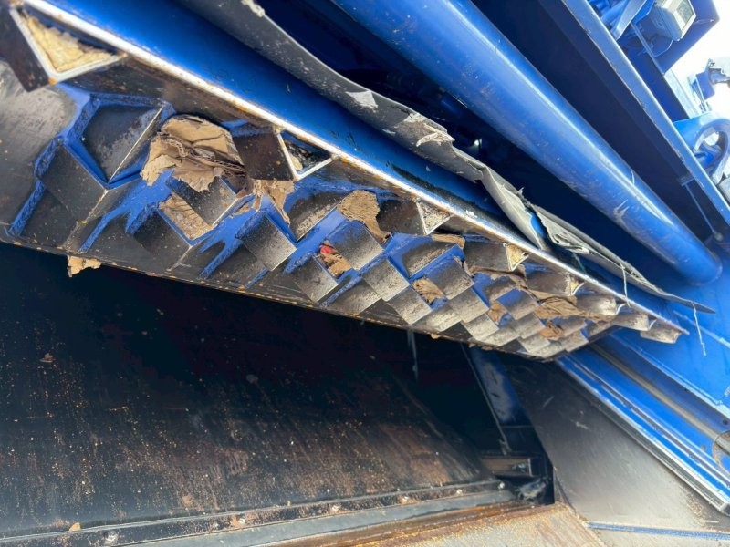 エルフ　６.８m3　プレスパッカー