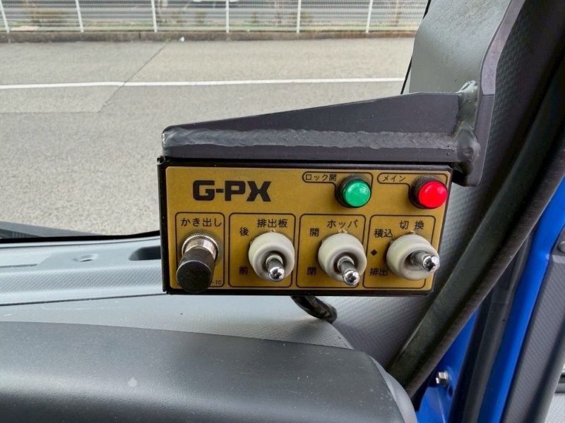 エルフ　６.８m3　プレスパッカー