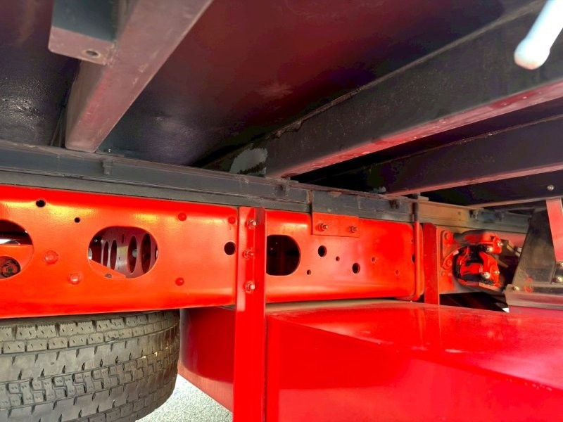 増々トン　クレーン付アルミ平ボデー