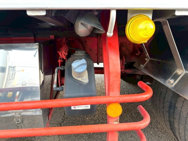 増々トン　クレーン付アルミ平ボデー