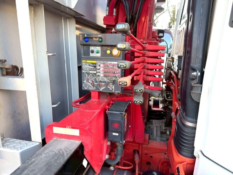 増々トン　クレーン付アルミ平ボデー