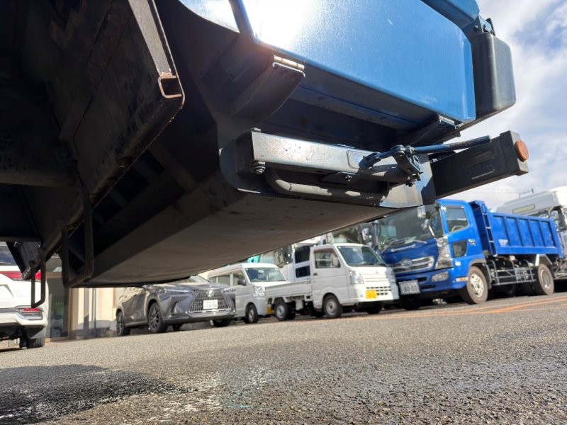 増々トン　10m3　プレスパッカー