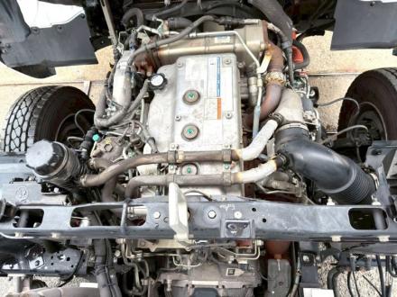 ４t　ワイド　格納ゲート付冷凍バン