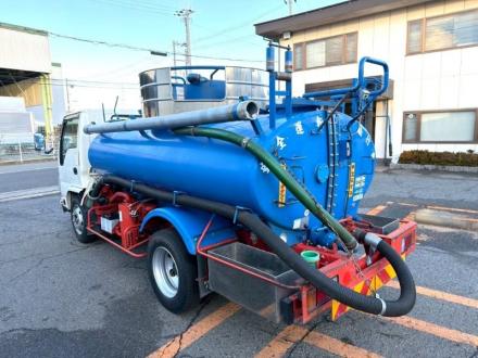 3700Ｌ　バキュームカー