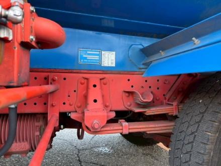 3700Ｌ　バキュームカー