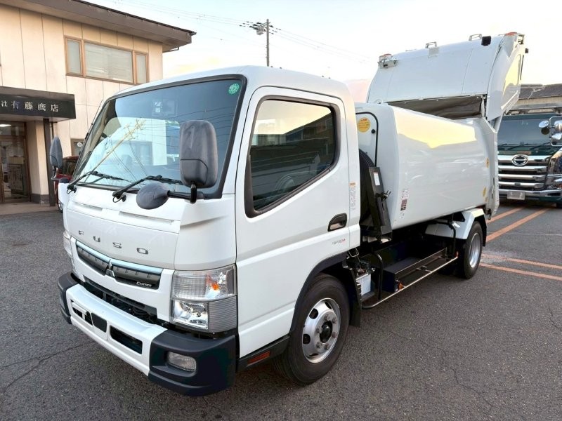 キャンター　６.８m3　プレスパッカー