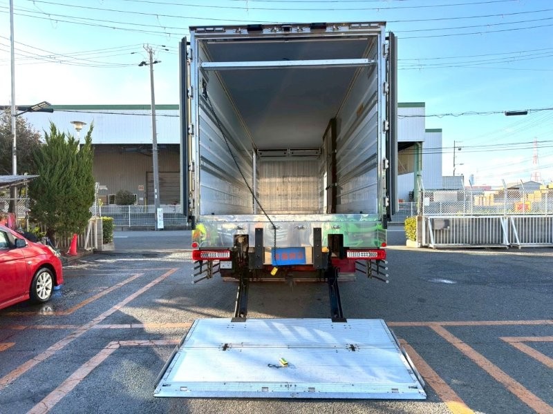 ２５t仕様　格納ゲート付　冷凍バン　ハイルーフ
