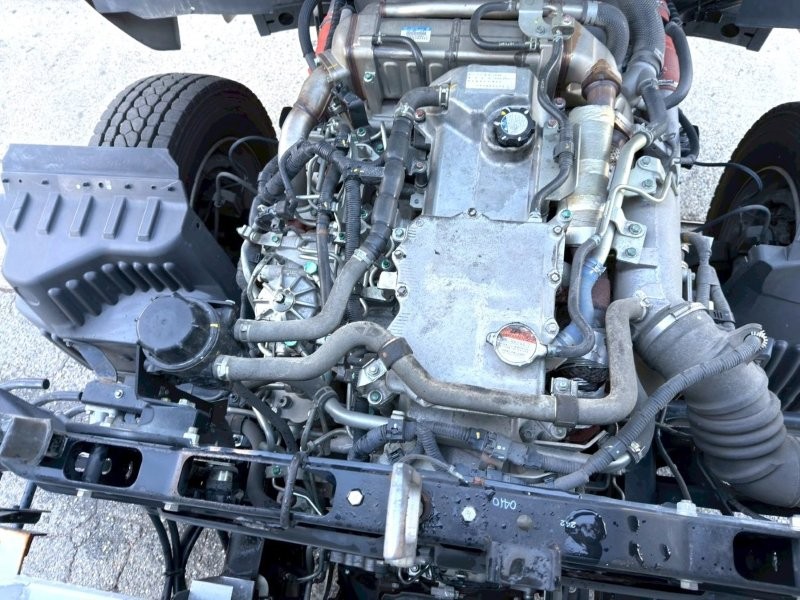 増々トン　ワイド　格納ゲート付　アルミウイング