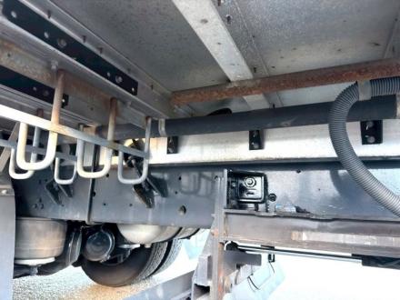 増々トン　ワイド　格納ゲート付　アルミウイング