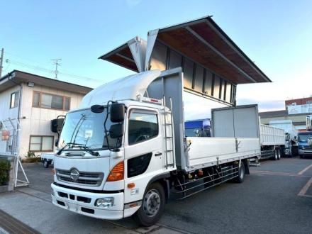 増々トン　ワイド　格納ゲート付　アルミウイング