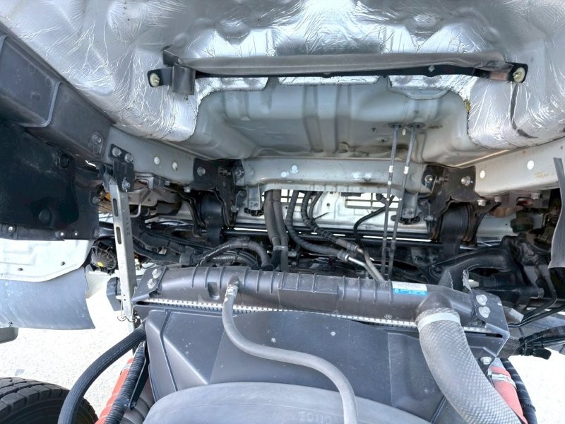 増々トン　ワイド　格納ゲート付　アルミウイング