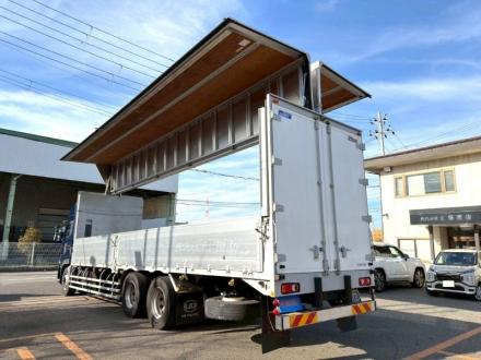 25t仕様　３軸高床　アルミウイング