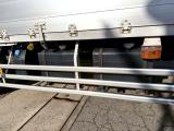 25t仕様　３軸高床　アルミウイング