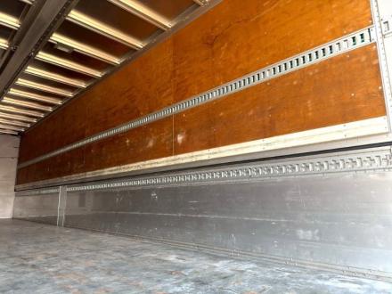 25t仕様　３軸高床　アルミウイング