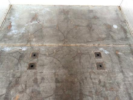 25t仕様　３軸高床　アルミウイング