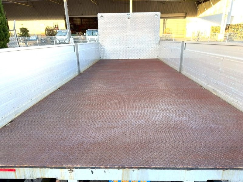 ４t　ワイド　アルミブロック平ボデー