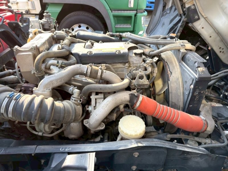 増々トン　クレーン付アルミ平ボデー