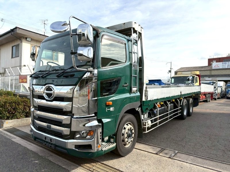 22t仕様　3軸高床　アルミブロック平ボデー