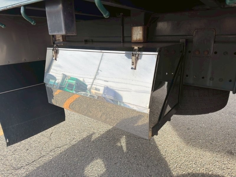 22t仕様　3軸高床　アルミブロック平ボデー