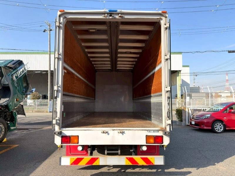 増トン　アルミウイング