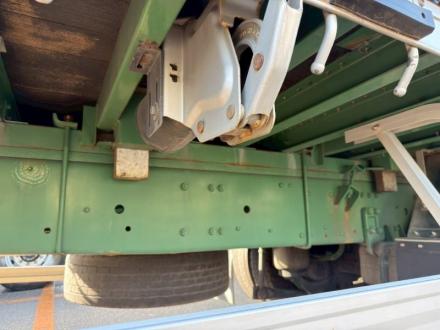 25t仕様　３軸高床　アルミブロック平ボデー