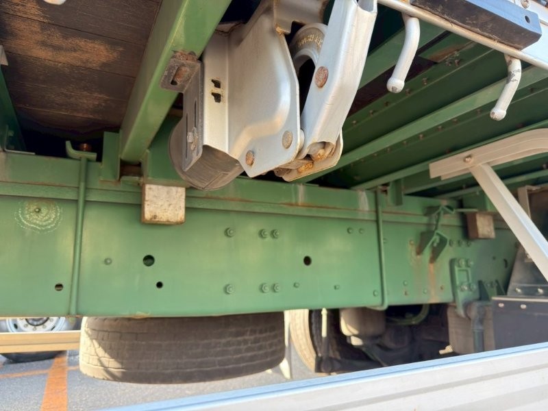 25t仕様　３軸高床　アルミブロック平ボデー