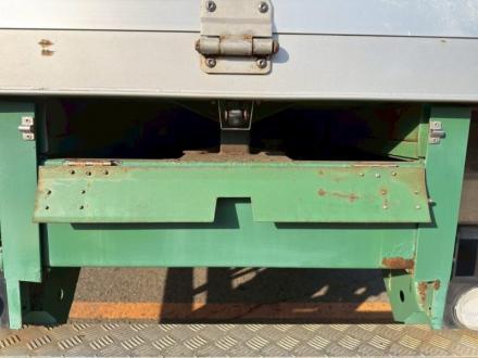 25t仕様　３軸高床　アルミブロック平ボデー