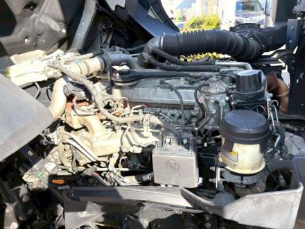 25t仕様　4軸低床　アルミウイング