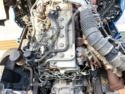 25t仕様　4軸低床　アルミウイング